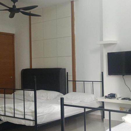 Klcc Newly Renovated Apartment Kuala Lumpur Buitenkant foto