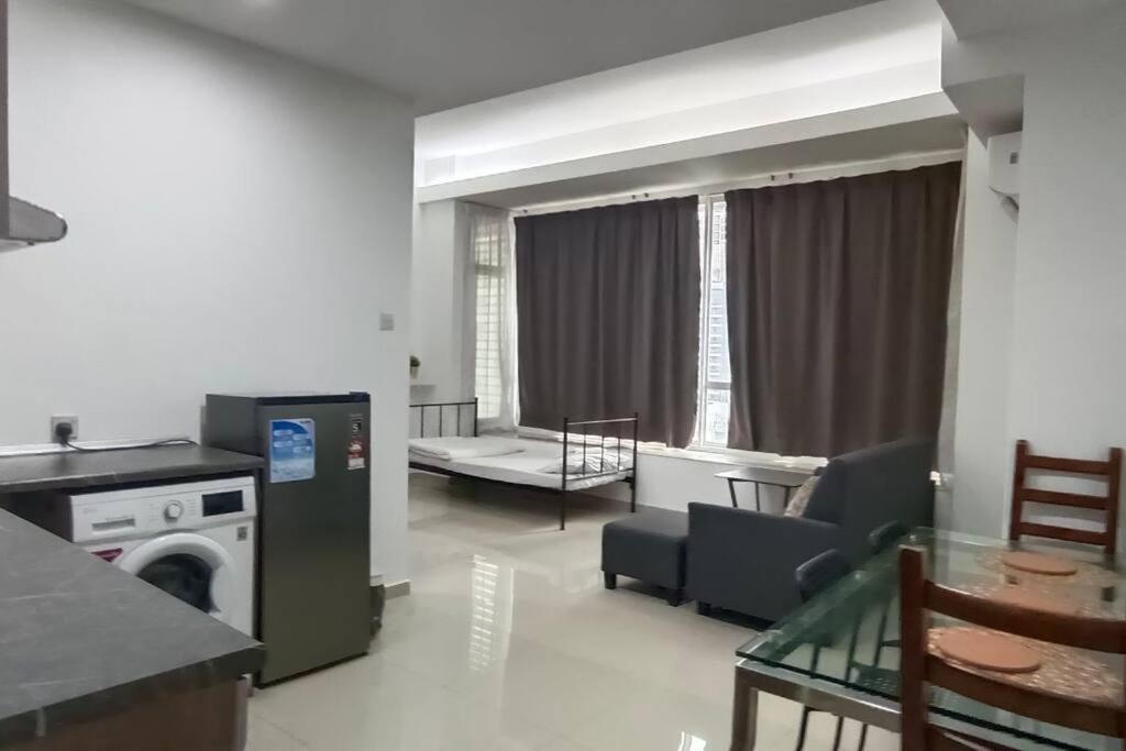 Klcc Newly Renovated Apartment Kuala Lumpur Buitenkant foto